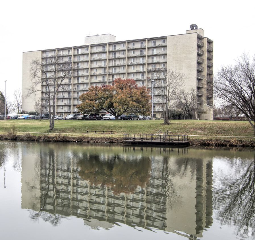 Foto del edificio - Grandview Tower Apartments