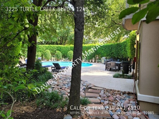 Building Photo - 3225 Turtle Creek Blvd Blvd