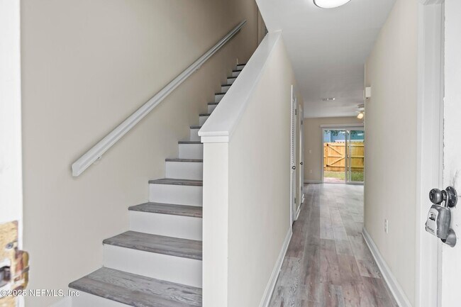 Foto del edificio - 11359 Bedford Oaks Dr