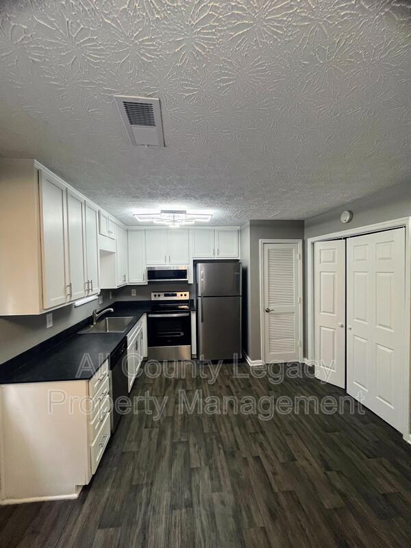 Foto del edificio - 2674 Parkside Way