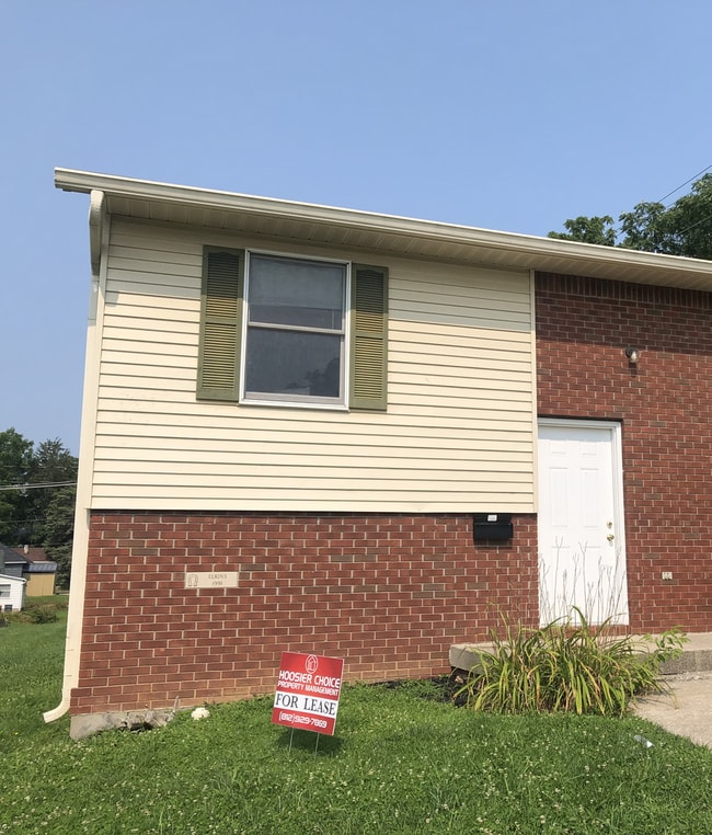 Building Photo - 901 N Dunn St