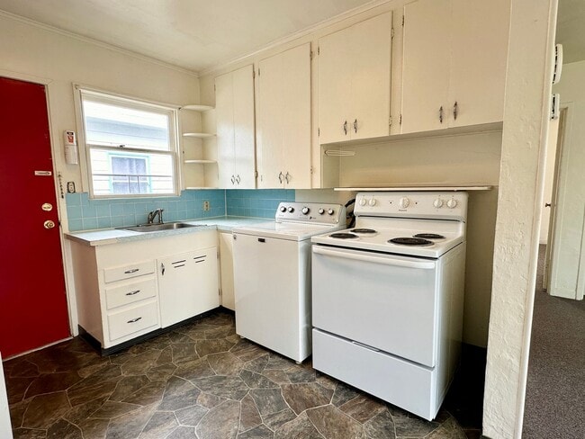 Building Photo - 1225 K St
