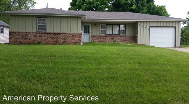 Foto del edificio - 3 br, 1.5 bath House - 1529 Nichols St