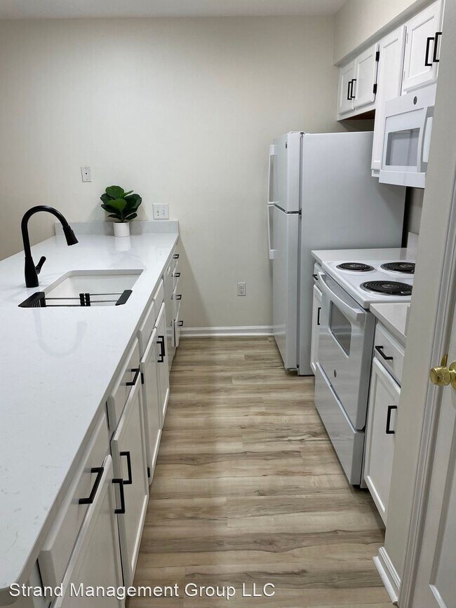 Building Photo - 1 br, 1 bath House - 581 Blue River Court ...