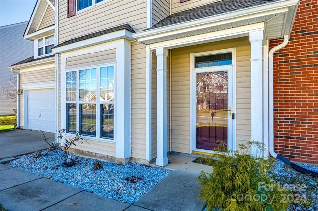 Building Photo - 14027 Millers Creek Ln