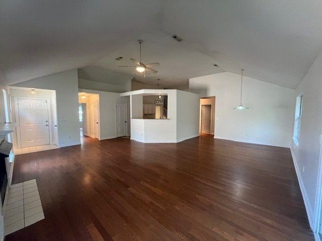 Building Photo - 3 Bedroom, home with large bonus room!