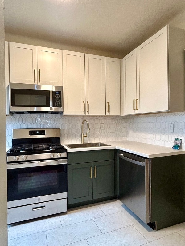Photo - 2750 Broadway Ave Apartment