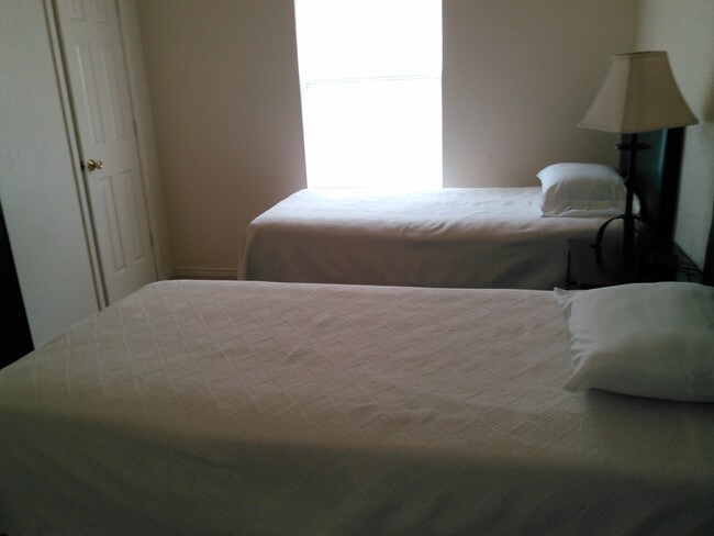 Foto del edificio - 4204 Alleeta Dr