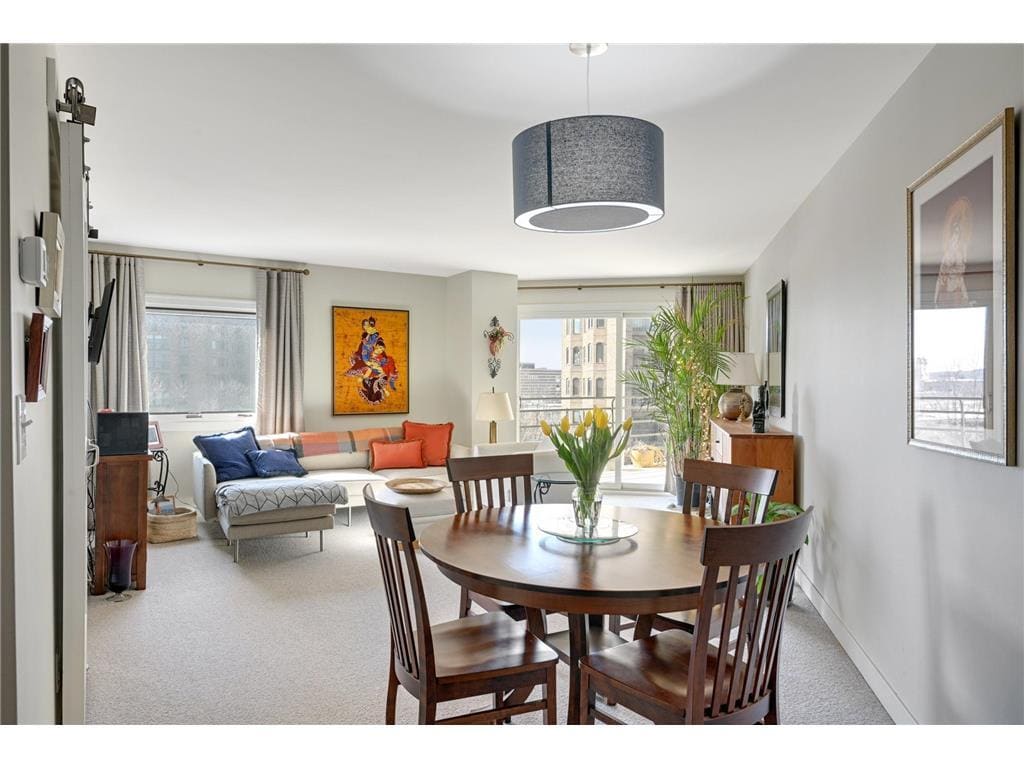 Foto principal - 1225 La Salle Ave