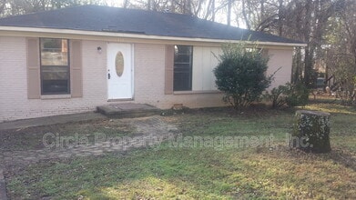 Building Photo - 2711 Monticello Dr NW