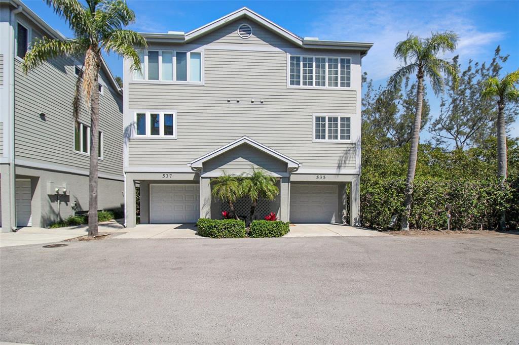 Foto principal - 535 Forest Way