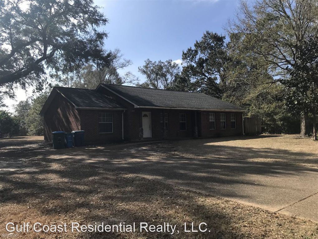 Foto principal - 3 br, 2 bath House - 1329 Spruce
