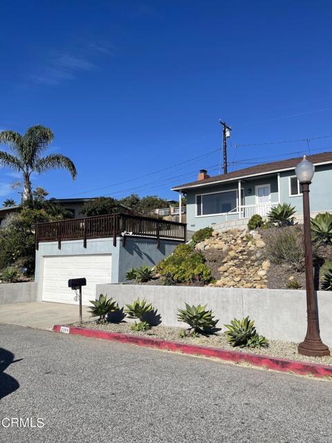 Building Photo - 2263 El Jardin Ave