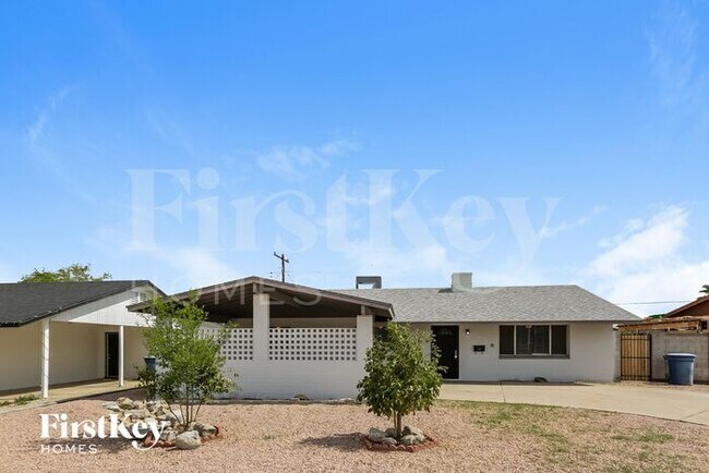 Building Photo - 3105 S Harl Ave