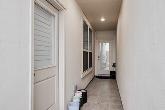 Building Photo - 13611 Teal Bluff Ln