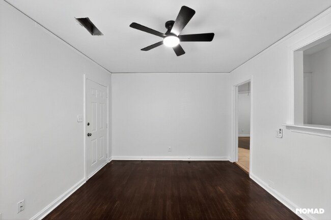 Building Photo - 1986 Cogar Dr