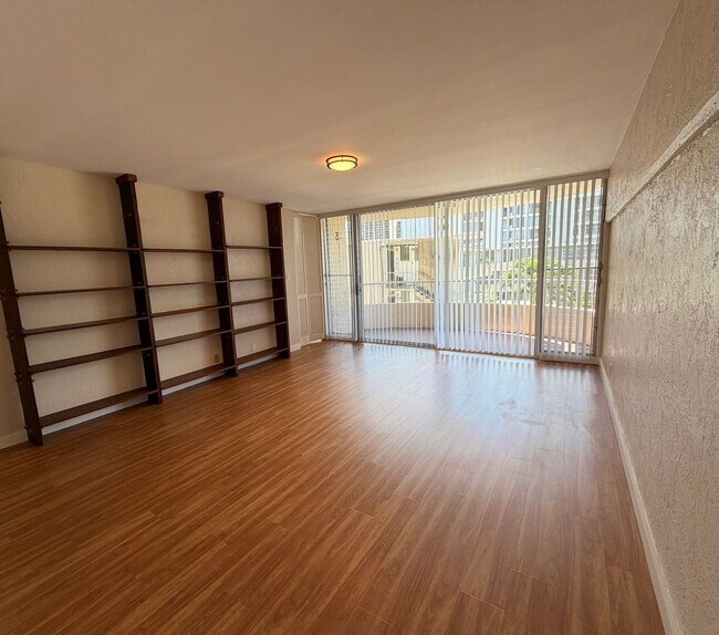 Foto del edificio - 1447 Kewalo St