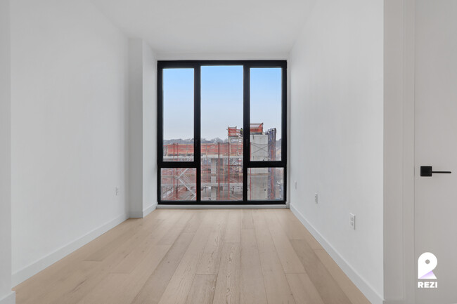 Building Photo - 148-37 88th Ave