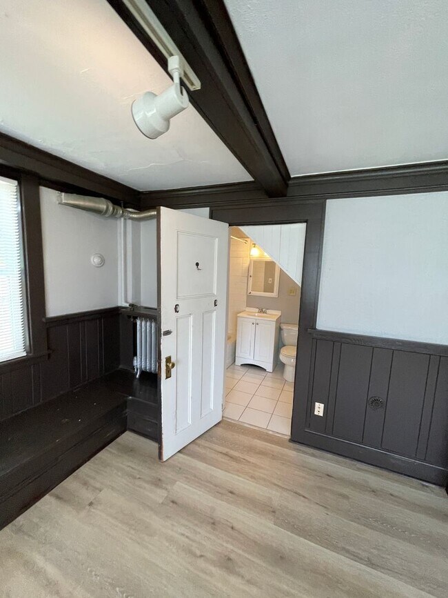 Building Photo - 1902 Game Room - Converted Mansion - Avail...