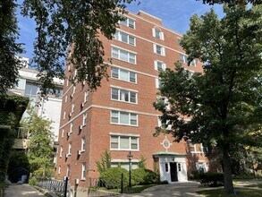 Building Photo - 1101 Grove St