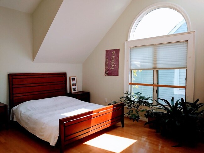 Foto del edificio - 147 Cushing St