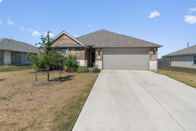 Foto del edificio - 522 Hendelson Ln