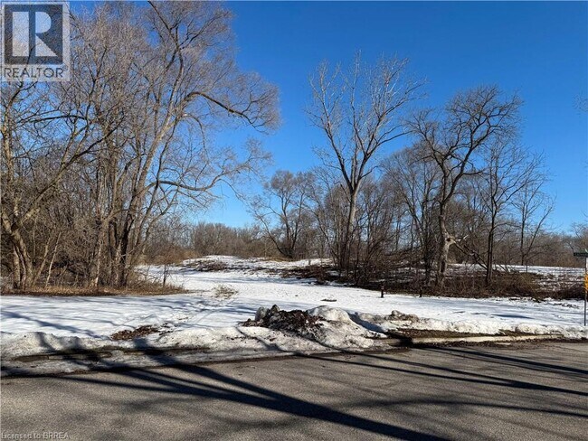 Photo du bâtiment - 36 Graham Ave