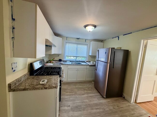 Building Photo - 84 Chittick Rd