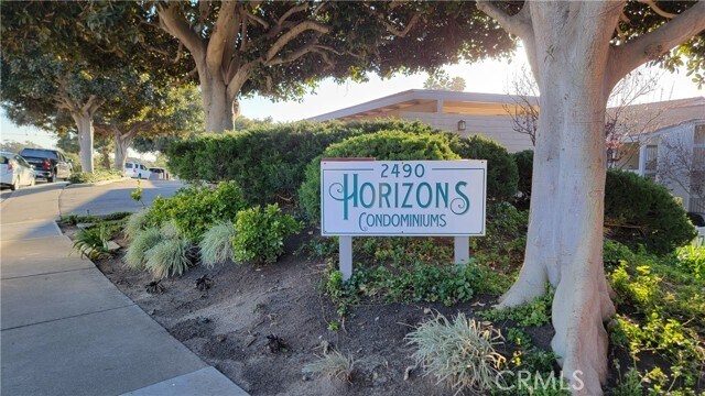 Foto del edificio - 2490 S Ola Vista