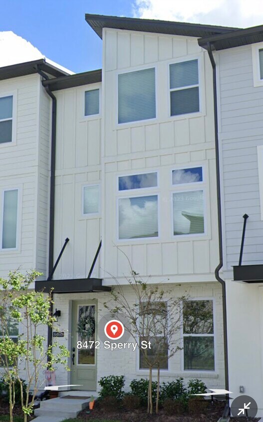 Building Photo - 8472 Sperry St