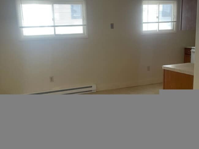 Building Photo - 175