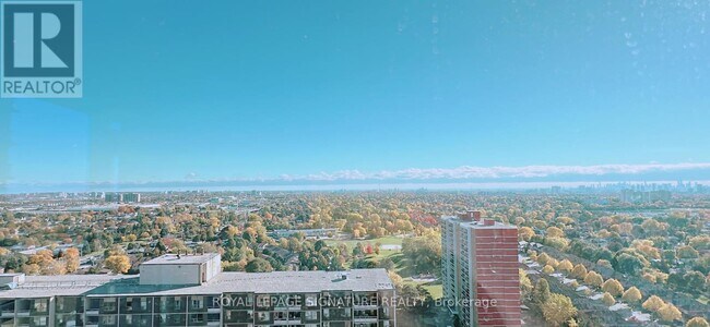 Photo du bâtiment - 3260 Sheppard Ave E