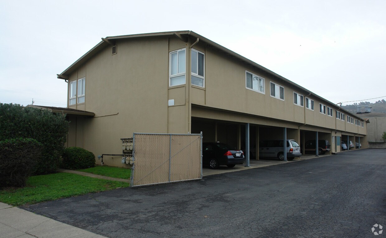 Building Photo - 110 Monterey Rd