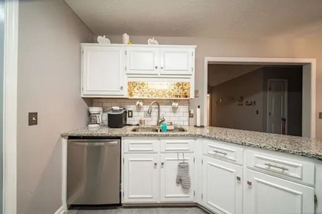 Foto del edificio - 5208 Spinnaker Ct