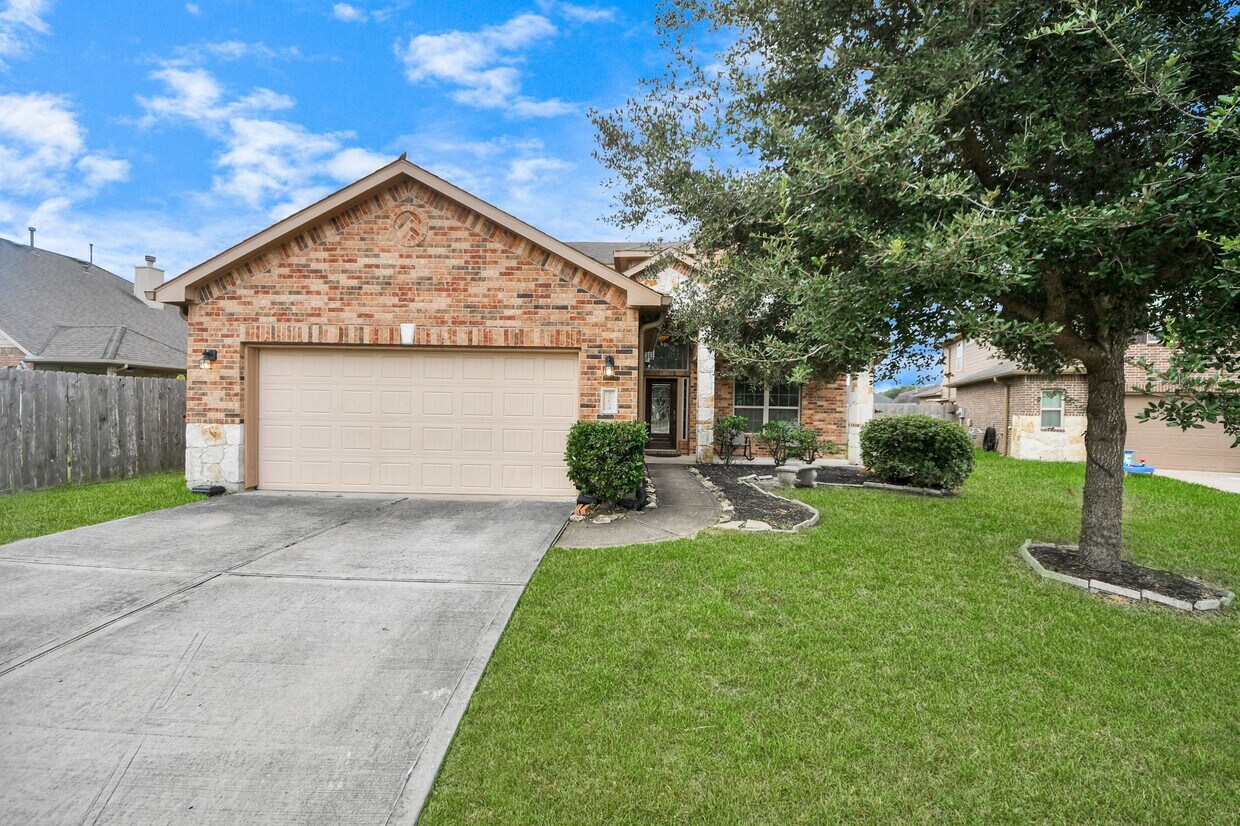 Foto principal - 25619 Anvil Iron Ln