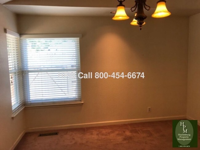 Building Photo - 401 Princess Way