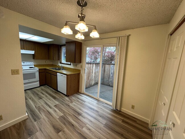 Foto del edificio - 2126-2128 N 8th St