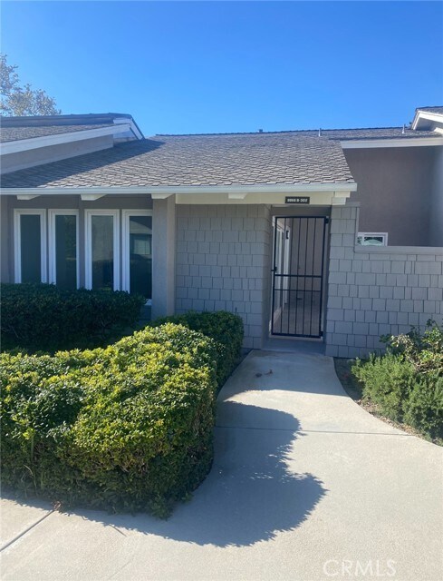 Building Photo - 8866 Tulare Dr