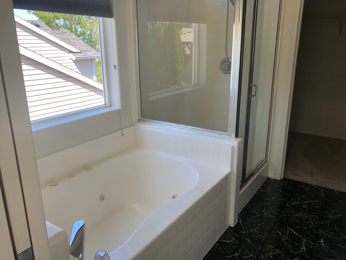 Foto principal - 22203 SW Bushong Terrace