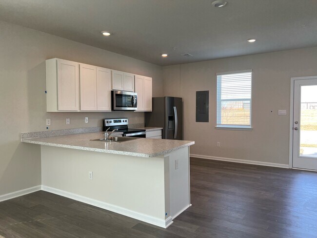Building Photo - 245 Island Lark Way