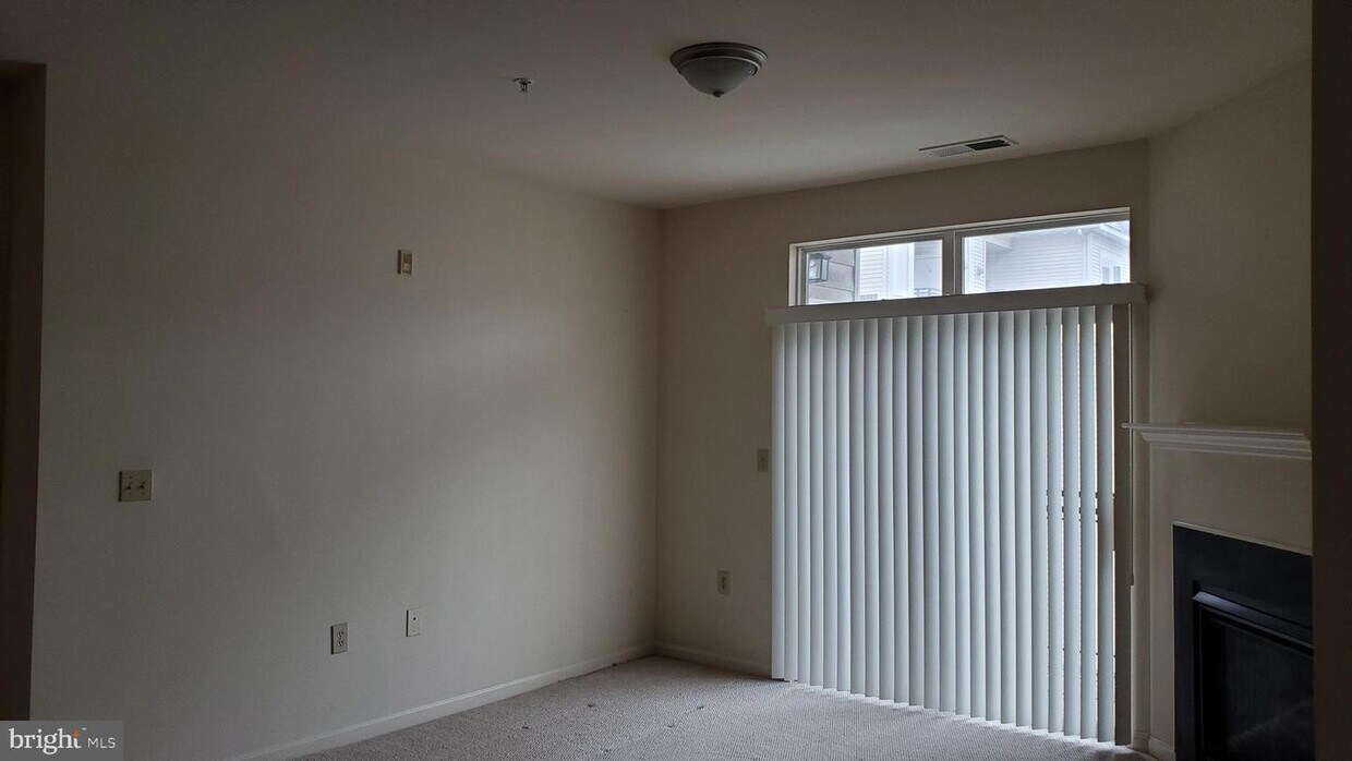 2655 Prosperity Ave Unit 329, Fairfax, VA 22031 Room for Rent in