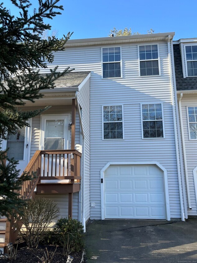 229 Branford Rd Unit 328, North Branford, CT 06471 Condo for Rent in