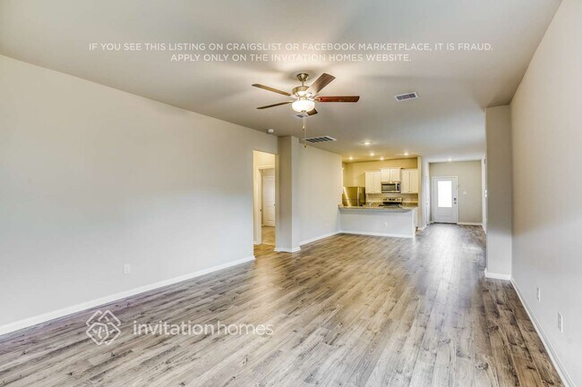 Foto del edificio - 8206 Blooming Meadow Ln