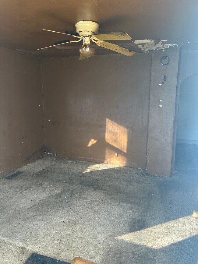 Foto del edificio - 335 N Fairmont Ave