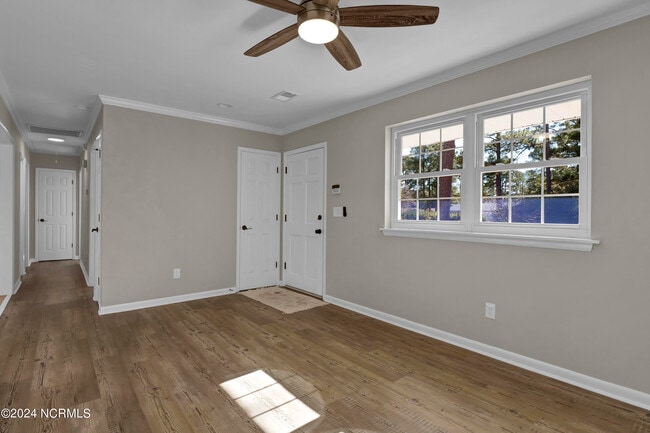 Building Photo - 5819 Solera Rd