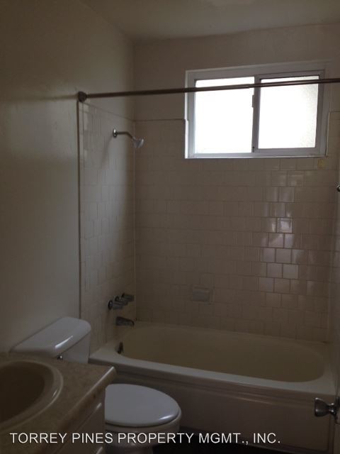 Foto del edificio - 1327 Pacific Beach Dr