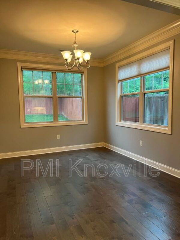 Foto del edificio - 12149 Woodhollow Ln