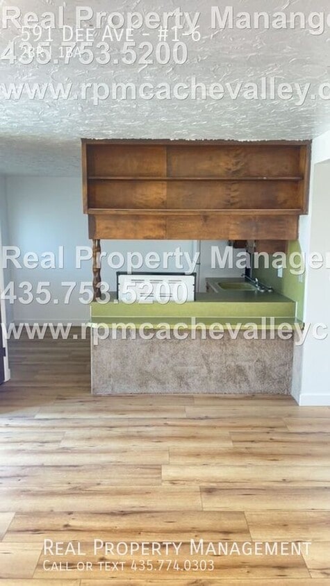 Foto principal - 591 Dee Ave