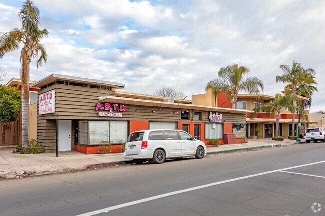 Edificio - 532-620 N Fulton St