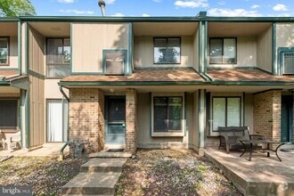 Building Photo - 1004 Timber Creek Rd